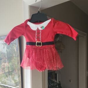 M2 Gold Flek Festive Red Mrs Clause tulle Dress 100% Cottony Sz 3-6 months